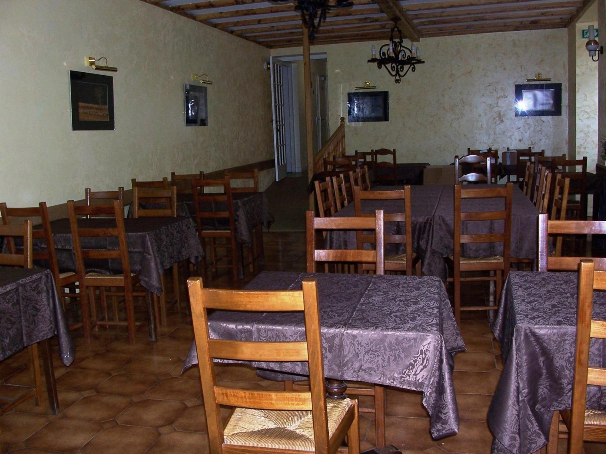 La Vieille Auberge Saint-Privat-d'Allier Exterior photo